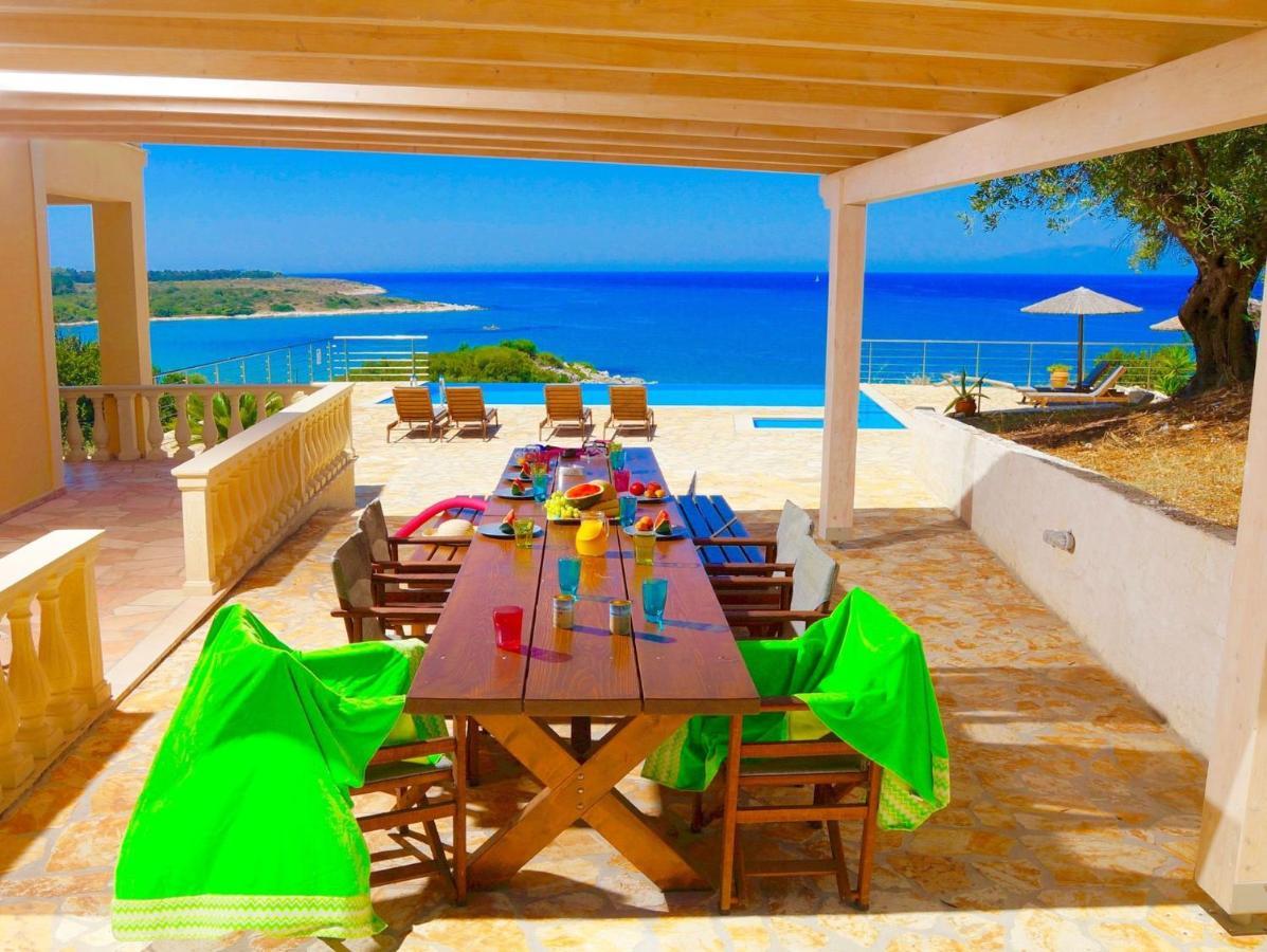 Beachfront Villa Seasun By Posarellivillas Agios Spyridon  外观 照片
