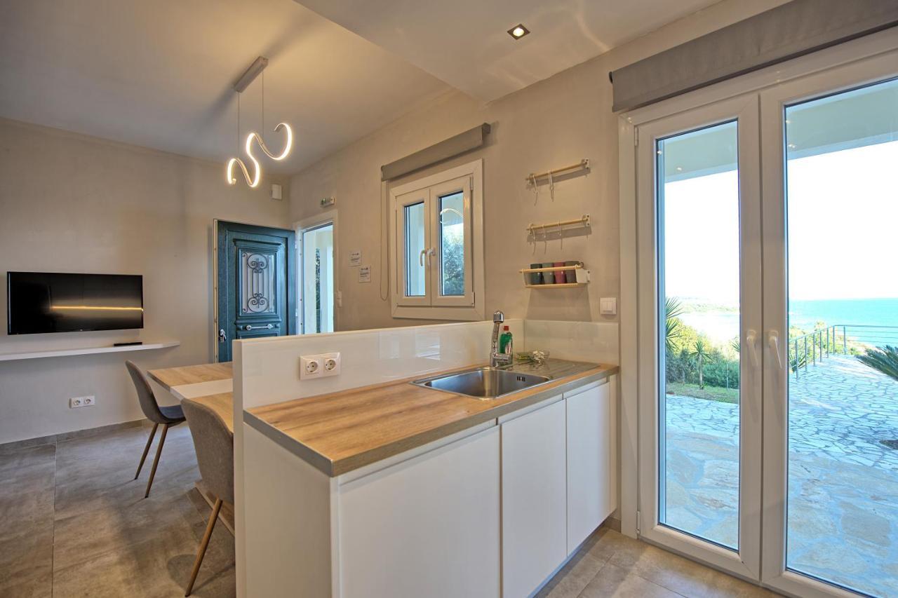 Beachfront Villa Seasun By Posarellivillas Agios Spyridon  外观 照片